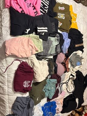 PINK Victoria's Secret lot of VS from workout pants to hoodies good condition